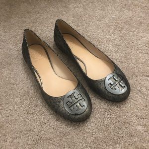 NEW W BOX Tory Burch Reva flats